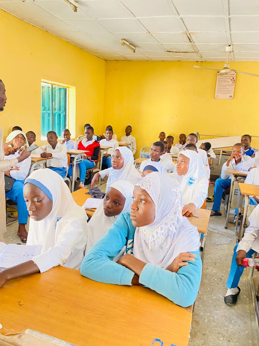 Mibashi001's tweet photo. #Safwgs  
#100GBVAmbassadors   #SafwgsAgainstGBV #ActivismThatYieldsResults #16DaysofActivsm
#16DaysandBeyond

@usinnigeria @flexisaf_foundation @statedept @youngeducationadvocates
@saf_wgs https://t.co/G250jlirSl