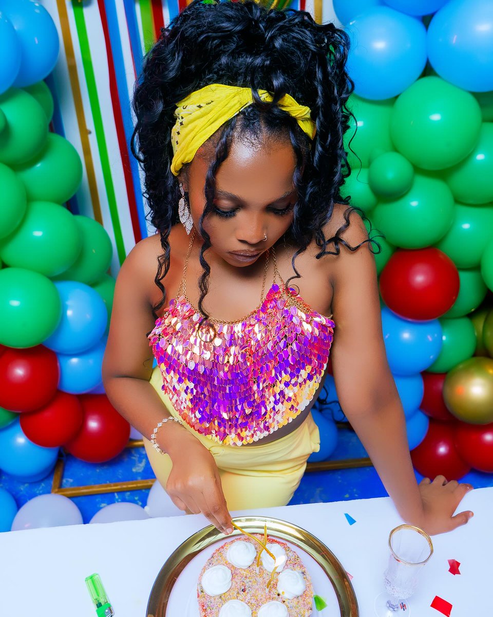 Zuchuvisuals tweet media