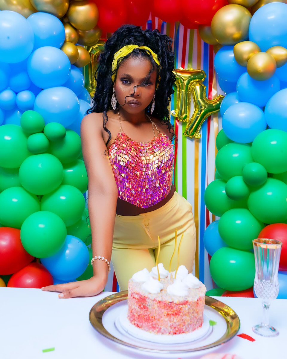 Zuchuvisuals tweet media