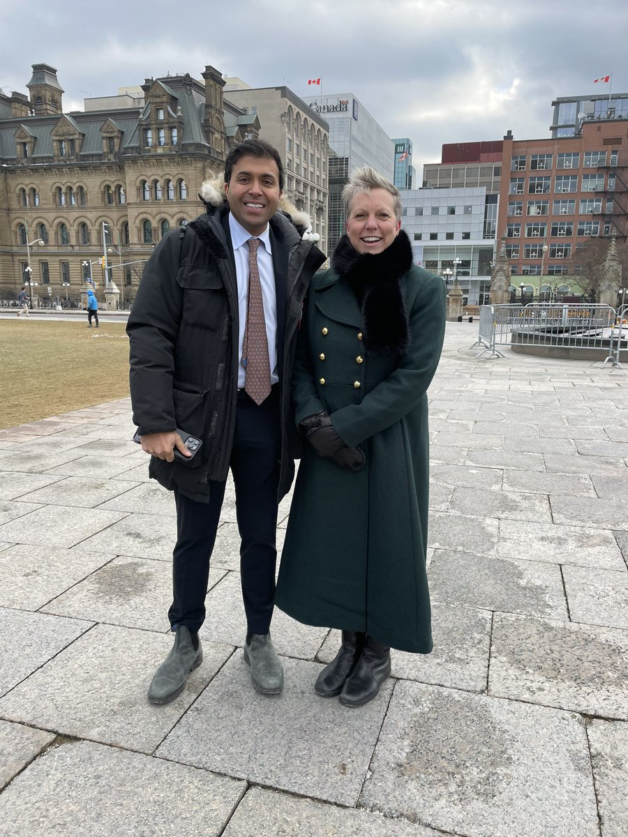Great to come out and support Vancouver’s own <a href="/brentmansfield/">Brent Mansfield</a>, students, and supporters as they run 200 laps around the Parliament lawn in support of school foods. 

Keep up the great work, guys!