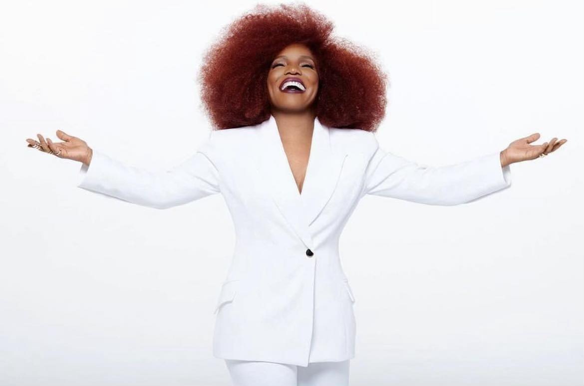 As the masterful Stevie Wonder said, “Love’s in need of love today”, so let’s spread lots of it. 💜💜
.
.
.
#poweroflove #steviewonder #love #spreadlove