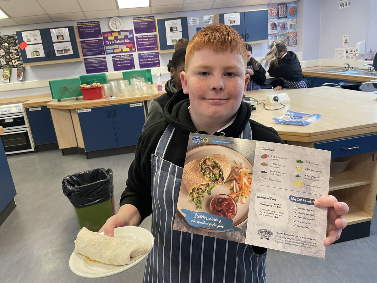 Happy St Andrew’s day! Our S2 opted to make the delicious lamb wraps with smashed garlic peas! Even toasted their wraps! Yummy! #LambforStAndrewsDay @LochendHigh