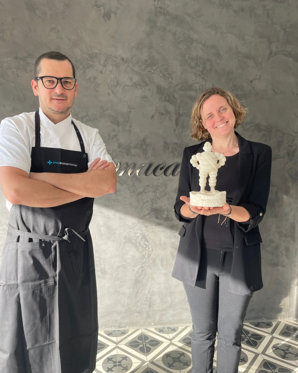 ⭐El restaurant @tresmacarrons, membre de la #rutavidoalella, ha renovat un any més la seva Estrella Michelin per l'any 2024!

Des d'Enoturisme DO Alella felicitem a tot l'equip del Tresmacarrons per aquesta merescuda distinció, que reconeix l'esforç i la feina ben feta👏