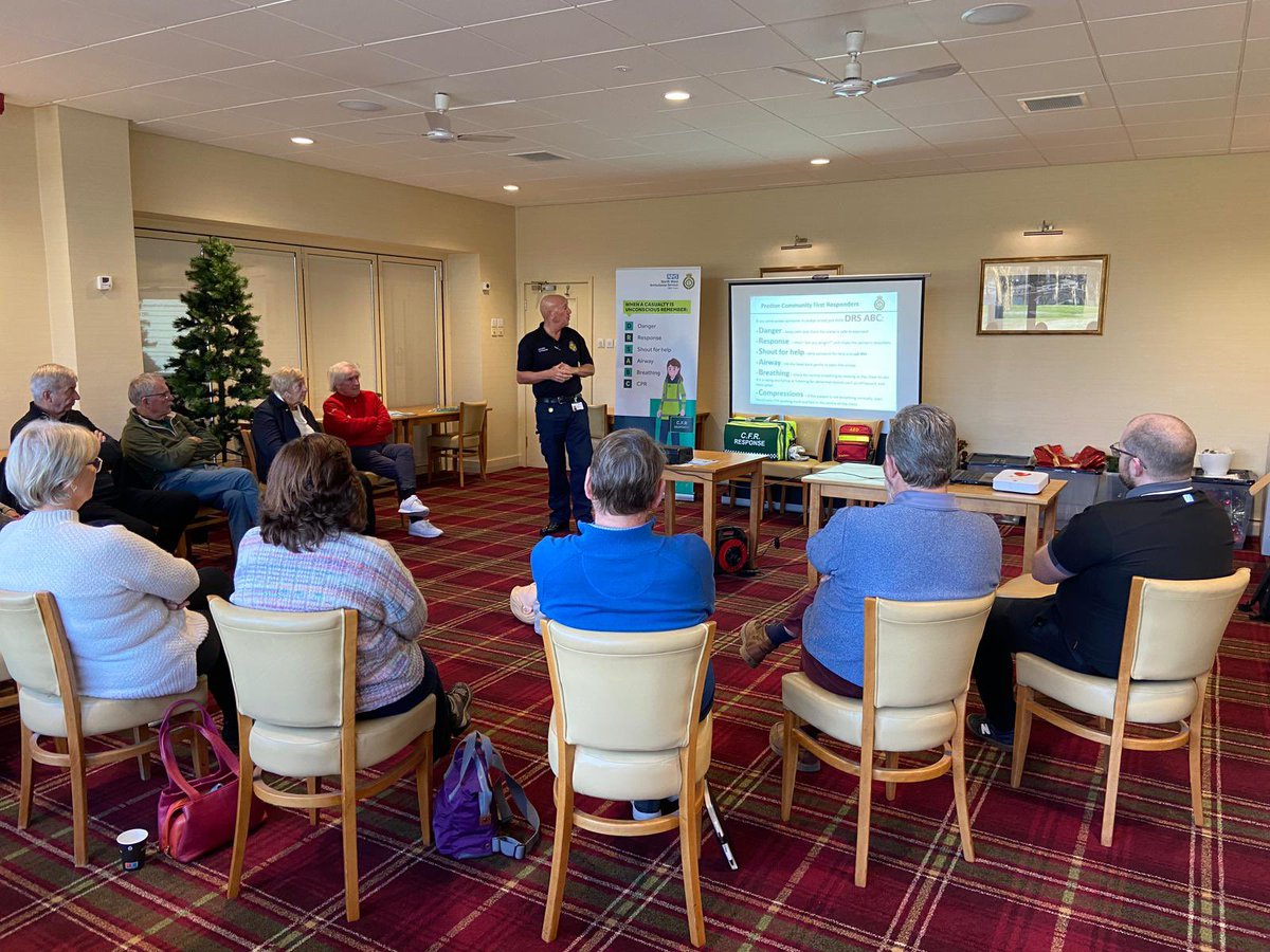 Our team have been out today @Penwortham_GC  delivering #CPR #AED training. #ChainOfSurvival