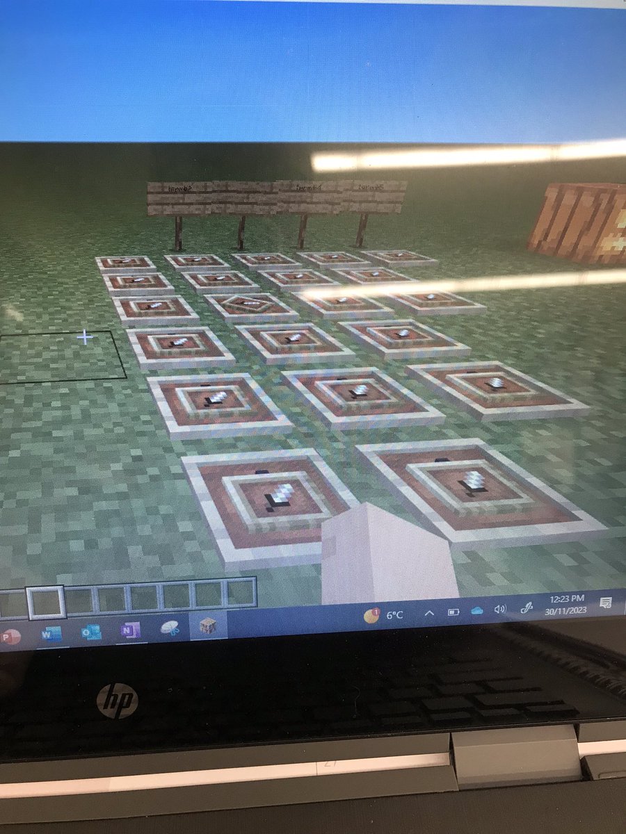 place_echo's tweet photo. Minecraft Education is a great way for students to demonstrate their understanding of patterns.
@GEDSB @Minecraft https://t.co/suwdGW8kMr