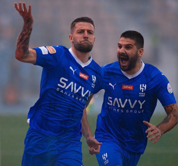 غداً ليلة هلالية خالصه باذن الله💙