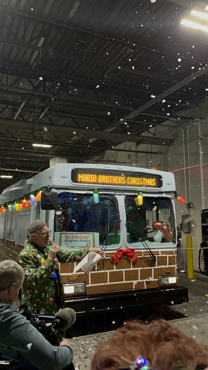 SEPTA_SOCIAL's tweet photo. Allegheny wishes you a Mario Brotherβs Christmas!πππ
#SEPTA #SEPTASOCIAL #FESTIBUS https://t.co/TMl7db1ysB