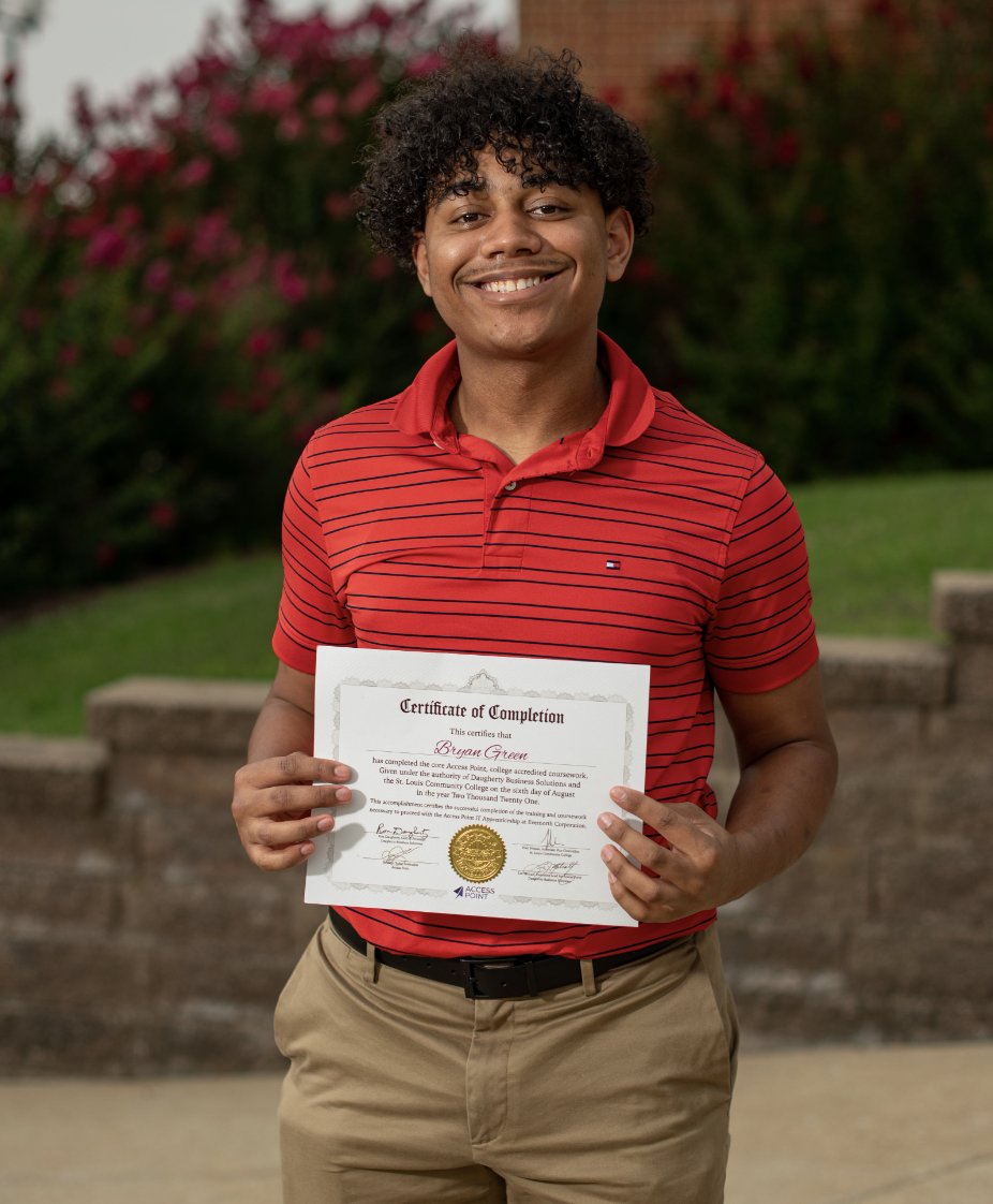 Access Point builds a better tomorrow 🌅. Your donation constructs brighter tech horizons. Donate and be a part of the future. accesspointprogram.org  #BrighterTech #SupportYouth