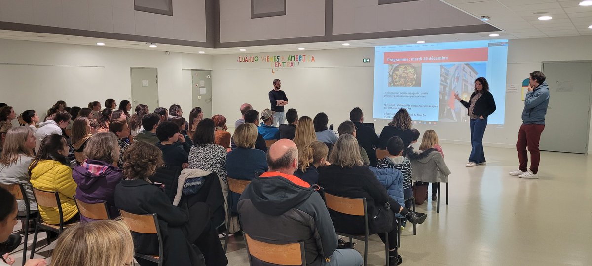 Réunion de présentation du séjour linguistique et culturel à Madrid pour les 4èmes et les 3emes du collège <a href="/cinq_monts/">Collège Les Cinq monts</a> . Merci aux équipes pour leur engagement.