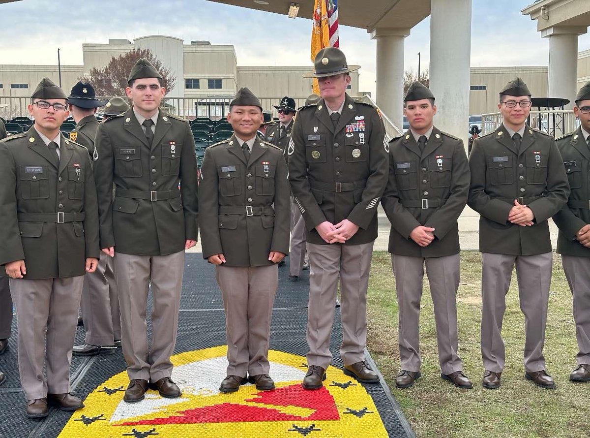 _matt__11's tweet photo. 22 weeks of hell is over, officially completed One Station Unit Training. I’ve became a better man but importantly a better soldier wouldn’t be possible without my drill sergeants. On to the next #warpigeons #3rdplatoon #honorplatoon #armystrong ⚔️‼️🇺🇸 https://t.co/s1Ze3BXgaL