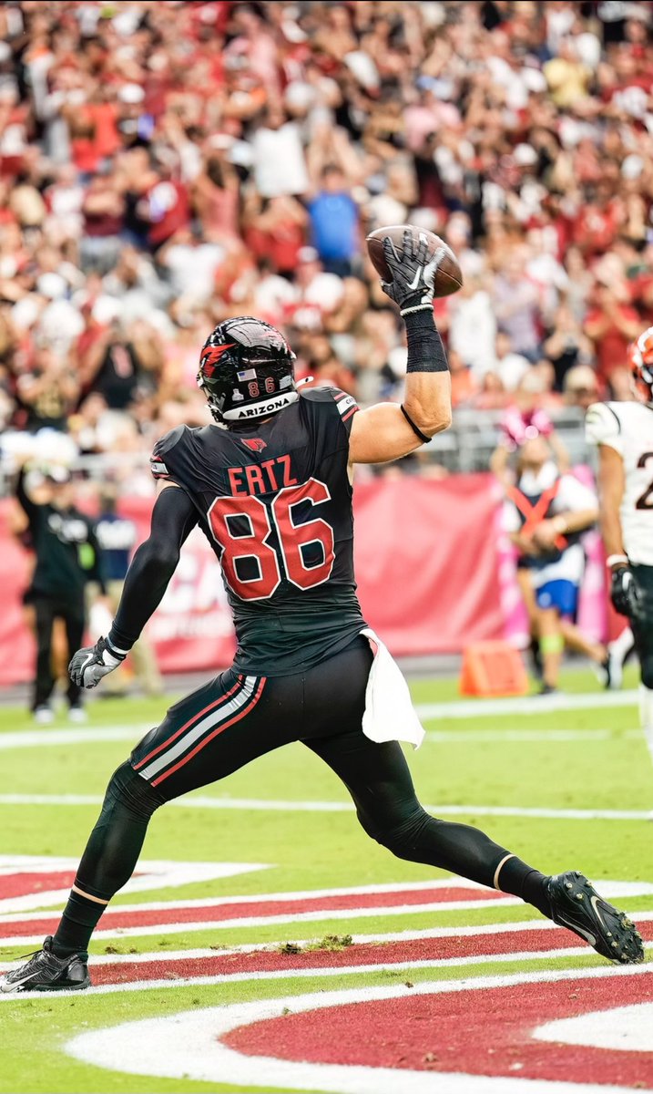 Trying new things in retirement, so let’s steal @AdamSchefter job for a day... TE Zach Ertz has requested & been granted his release from the Arizona Cardinals. The 3-Time Pro Bowler plans to sign with a contender and make a run at his 2nd Super Bowl ring. (This is easy Adam)