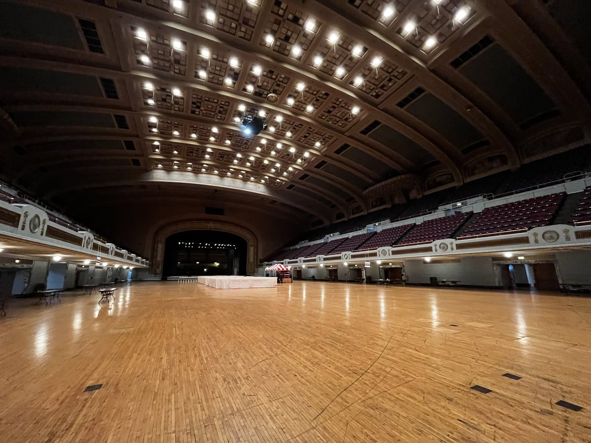 Cleveland Public Library tweet media