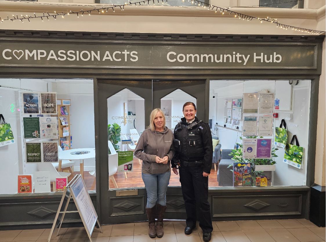 Advice on policing matters every third Thursday at Compassion Acts #southport @CompassionActs2 qlocal.co.uk/southport/news…