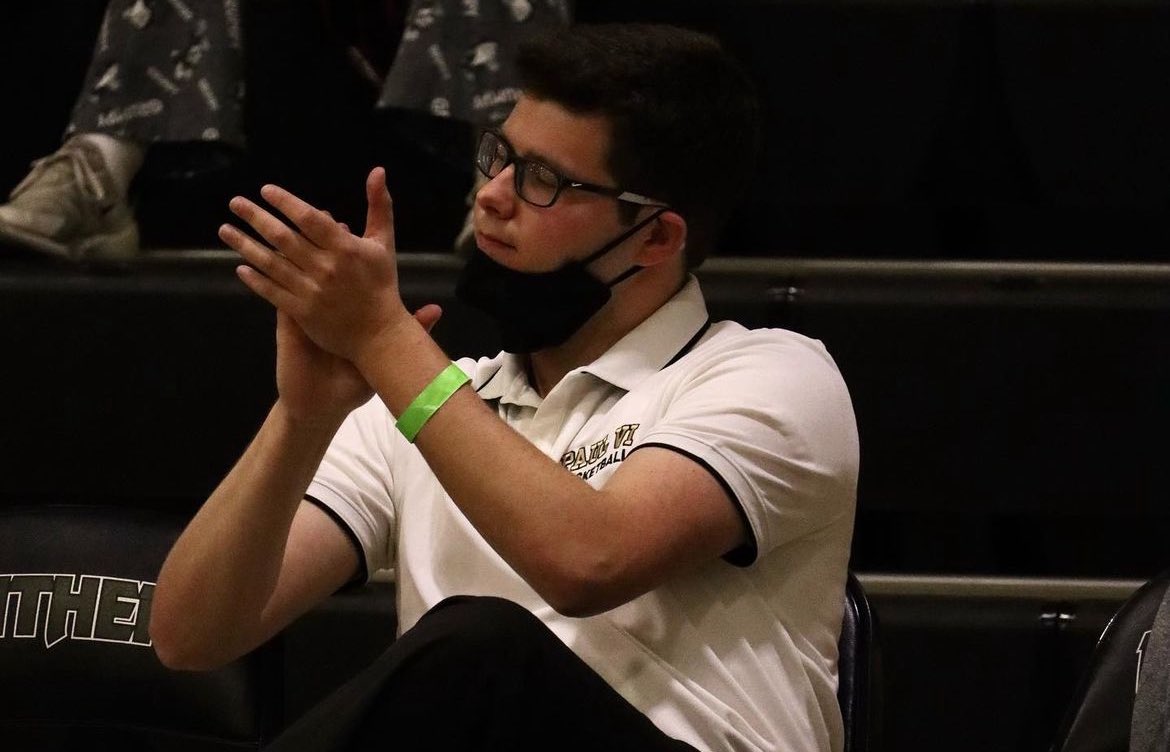 PVIGIRLSBBALL's tweet photo. Happy National DOBO Day to our one and only @nholler12!! https://t.co/Hp4l1fB7gp