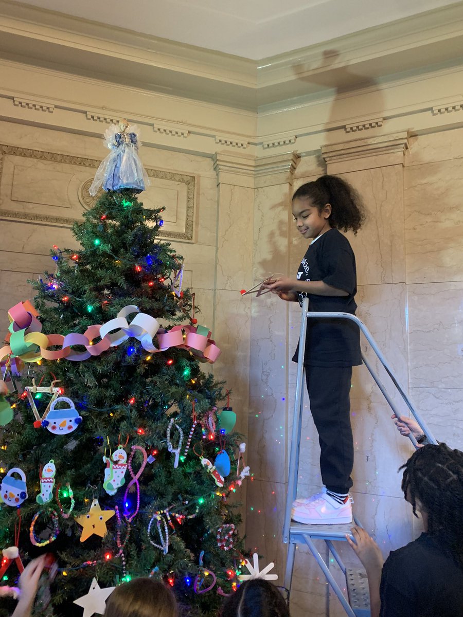 City Hall tree decorating and carols with Nashua students today!
