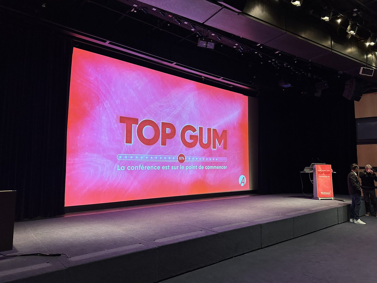 Anthogyr_France's tweet image. Salle comble pour le Symposium TOP GUM, Anthogyr sur la préservation tissulaire guidée. #ADF2023
