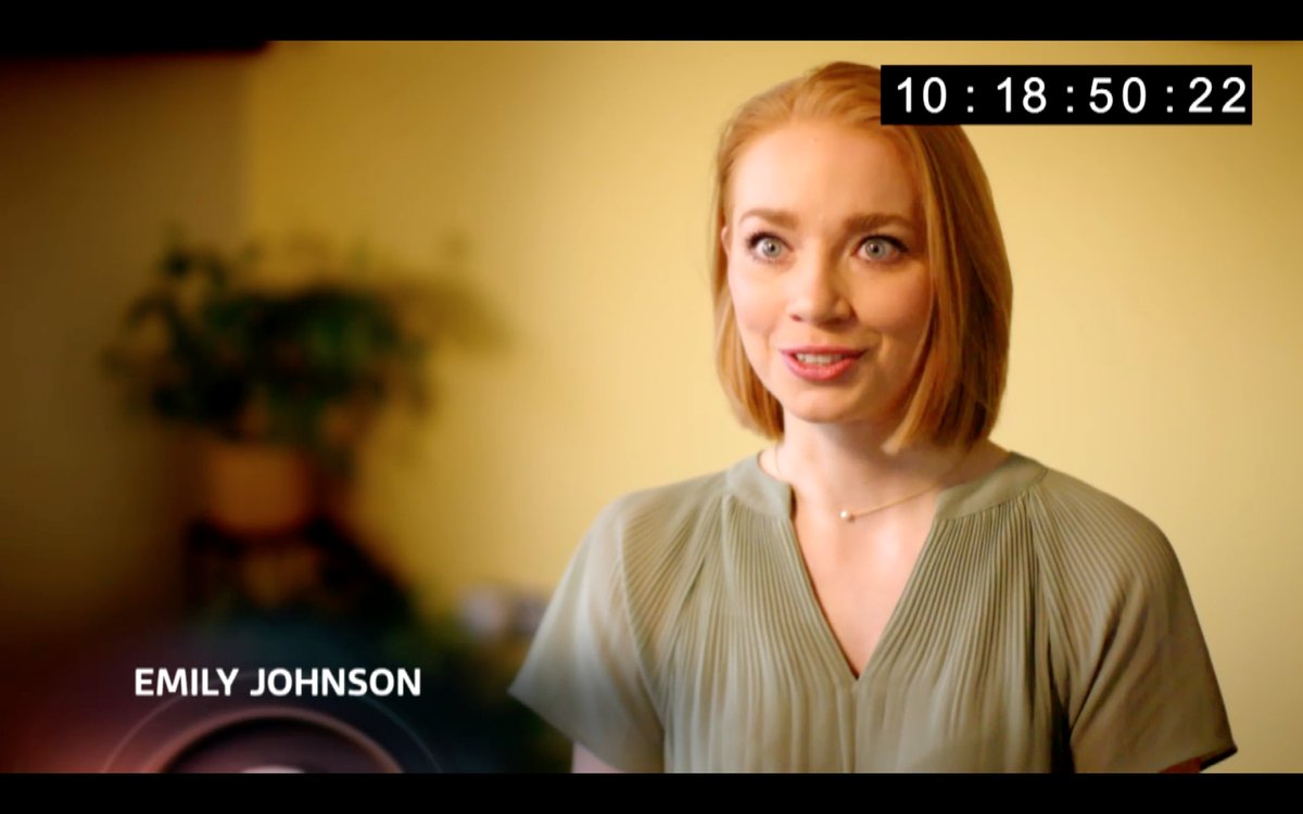 YellowKiteBooks's tweet photo. Tune in @itvtonight New Knees &amp; Hips: Britain's Biggest Queue? at 8.30pm which features Emily Johnson aka @arthritisfoodie author of Eat Well With Arthritis 🦴

Dr Zoe Williams investigates if there are alternatives for those waiting for NHS orthopaedic treatments

#ITVTonight https://t.co/yyoF95SgZG