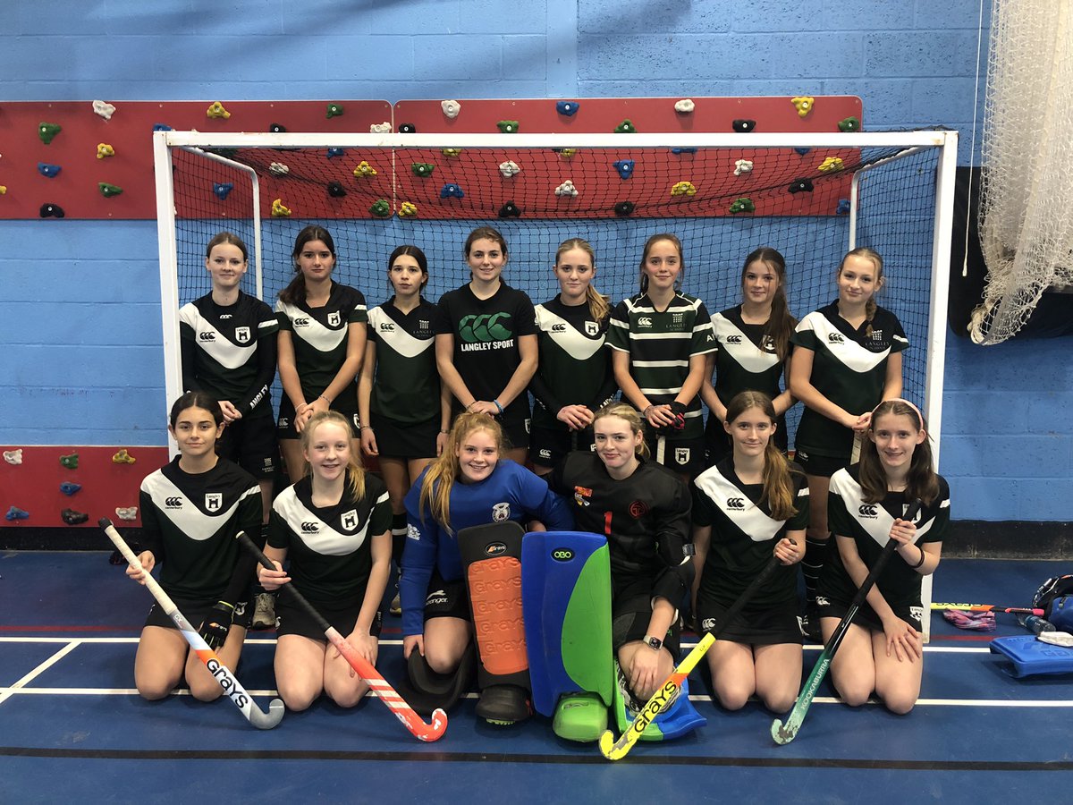 Langley_Sport's tweet photo. Frozen pitch? No problem! Thanks @NorwichHighPE for a brilliant afternoon of indoor hockey! #FutureFirsts #Aspire2Inspire https://t.co/O4gjHyeQEe