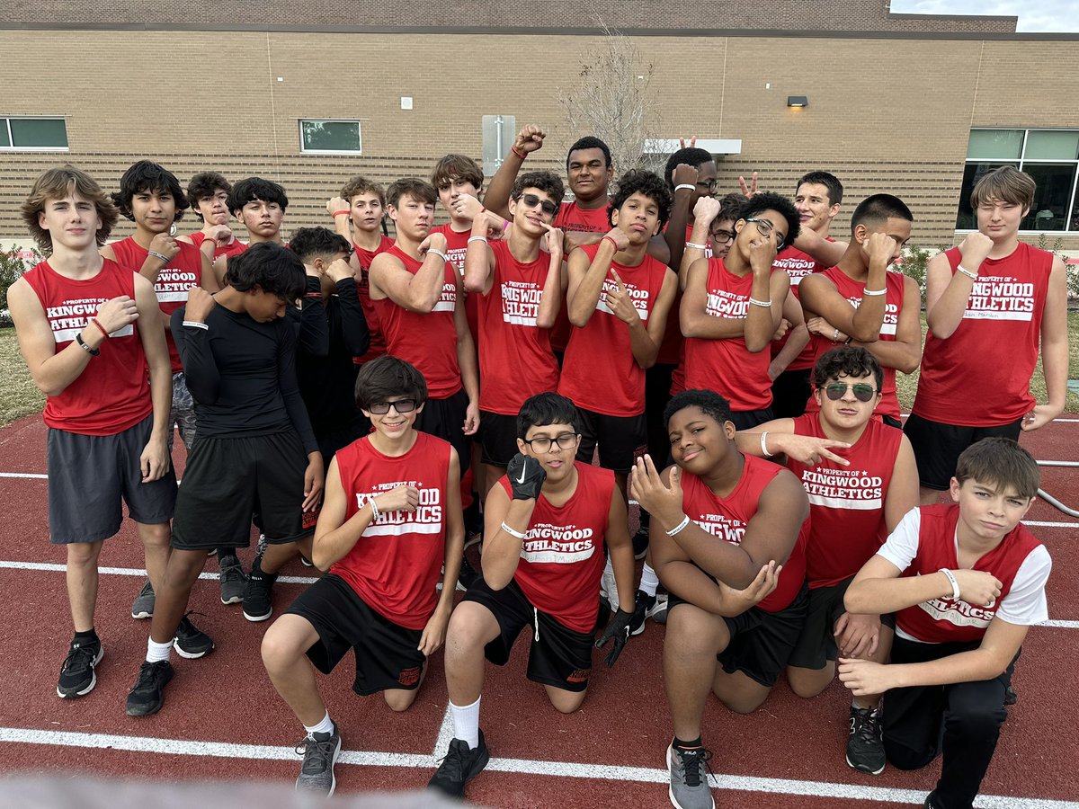 KingwoodCougars's tweet photo. Congrats the first round of wristband winners for 8th grade @KingwoodCougars offseason testing! They are ranked on #benchpress #squat #powerclean #40yarddash #proagility #bagjumps #grades #conduct
@HumbleISD @HumbleISD_ath @HumbleISD_KMS
@HISDParents
@WristbandCo
#KMSCougarPride https://t.co/fnkGa9Y9bg