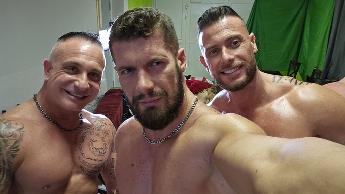 Un peu de masse musculaire https://t.co/UCxNGDWkwQ