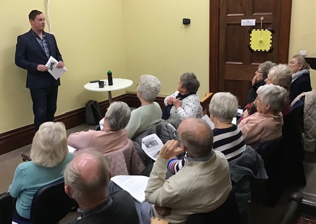 caerphillymine1 (@caerphillymcc) on Twitter photo 🌹Siaradodd y Cyng Jamie Pritchard â'r Aeron Aeddfed ar 21 Tachwedd am y cynlluniau ar gyfer adfywio Canol Tref Caerffili. Mae Jamie wedi bod yn Aelod Cabinet dros Ffyniant, Adfywio a Newid Hinsawdd ers mis Mai 2022. 🌹Siaradodd y Cyng Jamie Pritchard â'r Aeron Aeddfed ar 21 Tachwedd am y cynlluniau ar gyfer adfywio Canol Tref Caerffili. Mae Jamie wedi bod yn Aelod Cabinet dros Ffyniant, Adfywio a Newid Hinsawdd ers mis Mai 2022.