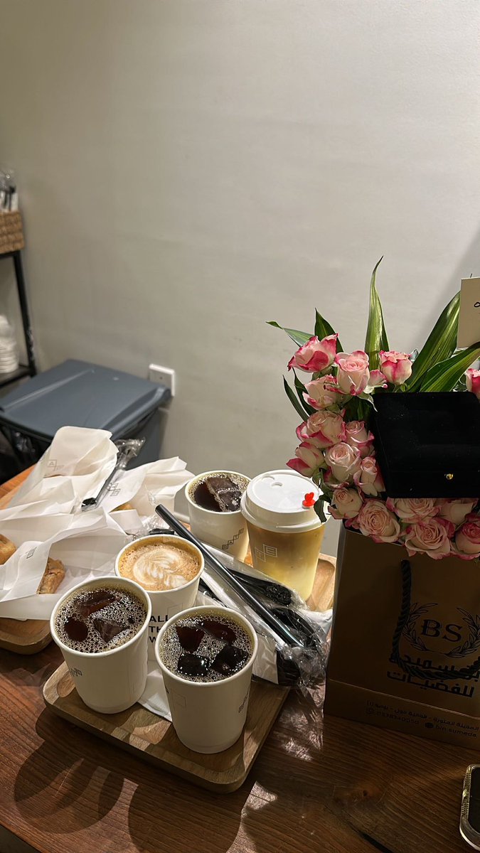 7yuil_'s tweet photo. يوم جميل جداً 🥺❤️❤️❤️❤️ https://t.co/12A5yb1Fy9