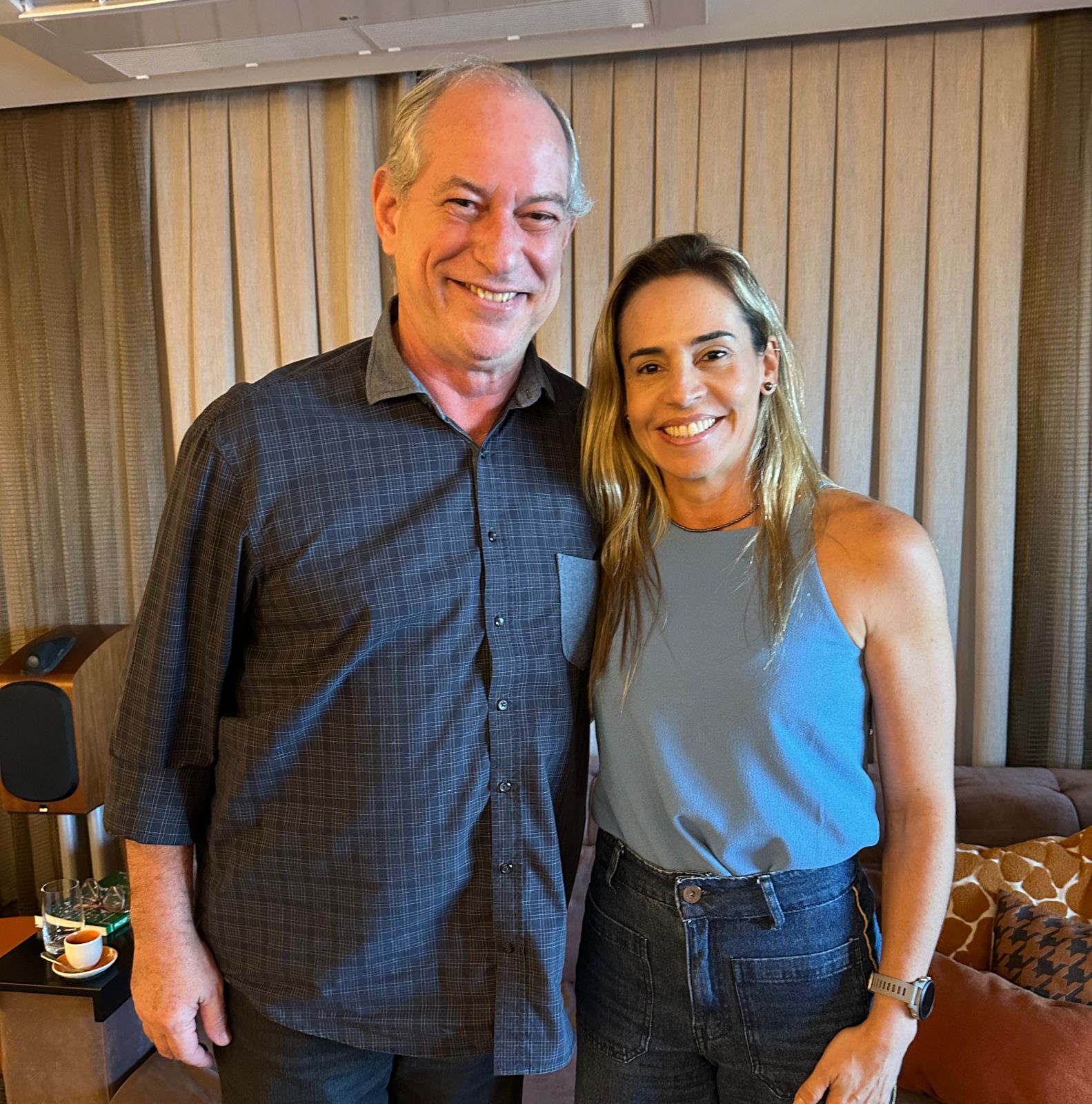 Ciro Gomes on X: Hoje a #CIROGAMES promete! Eu e Giselle teremos