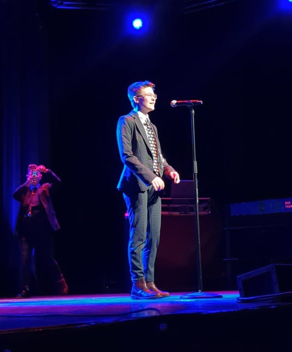 csimonstuff's tweet image. Had THE best time performing alongside some incredibly talented people at @OutSpokenLDN can't quite believe it tbh, what an awesome night