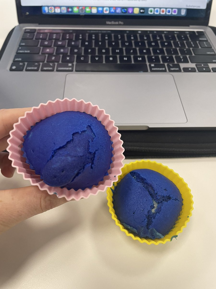 Denelle Cosier (@denellecosier) on Twitter photo Learning about methods to assess diet-microbiome interactions from these amazing experts! Including a practical assessment of our intestinal transit time by eating blue cupcakes 🧁<a href="/Matt_Snelson/">Matt Snelson</a> <a href="/jrbiesiekierski/">Jess Biesiekierski, PhD RNutr</a> <a href="/tuck_caroline/">Caroline Tuck PhD, AdvAPD</a> <a href="/yao_ck/">CK Yao PhD, AdvAPD</a> #NSANZconf2023 Learning about methods to assess diet-microbiome interactions from these amazing experts! Including a practical assessment of our intestinal transit time by eating blue cupcakes 🧁<a href="/Matt_Snelson/">Matt Snelson</a> <a href="/jrbiesiekierski/">Jess Biesiekierski, PhD RNutr</a> <a href="/tuck_caroline/">Caroline Tuck PhD, AdvAPD</a> <a href="/yao_ck/">CK Yao PhD, AdvAPD</a> #NSANZconf2023