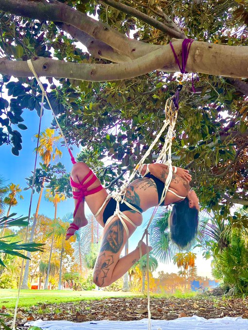 Reminiscing about summer https://t.co/72SvYJmLEH<a href="/tag/newprofilepic"class="tags"><span>#newprofilepic</span></a>