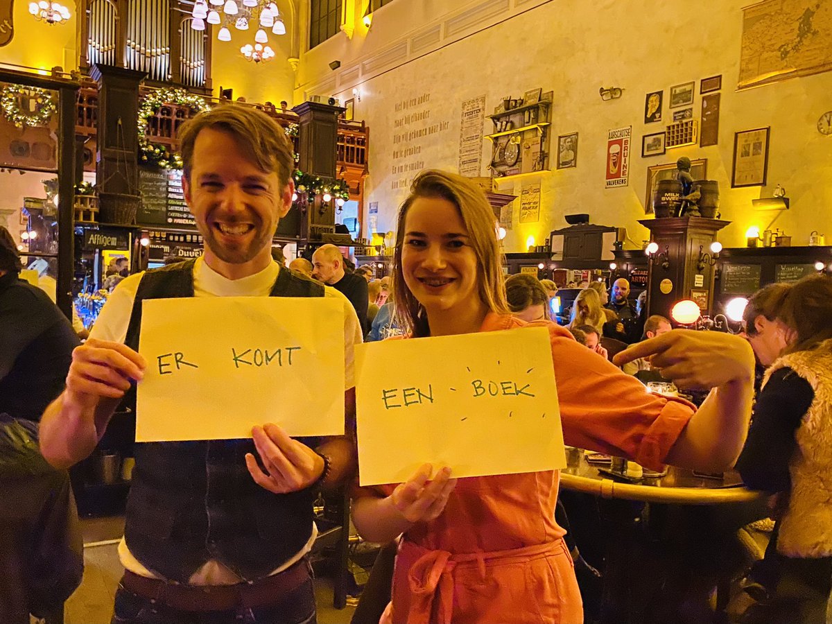 𝗪𝗶𝗷 𝘀𝗰𝗵𝗿𝗶𝗷𝘃𝗲𝗻 𝗲𝗲𝗻 𝗯𝗼𝗲𝗸! Over gedragsverandering, voor het hoger onderwijs. En het verschijnt bij Koninklijke Boom uitgevers. Woo-hoo!

𝗚𝗲𝗱𝗿𝗮𝗴𝘀𝘃𝗲𝗿𝗮𝗻𝗱𝗲𝗿𝗶𝗻𝗴, 𝘃𝗮𝗻 𝗽𝗿𝗶𝗻𝗰𝗶𝗽𝗲 𝘁𝗼𝘁 𝗽𝗿𝗮𝗸𝘁𝗶𝗷𝗸

Stay tuned 😊