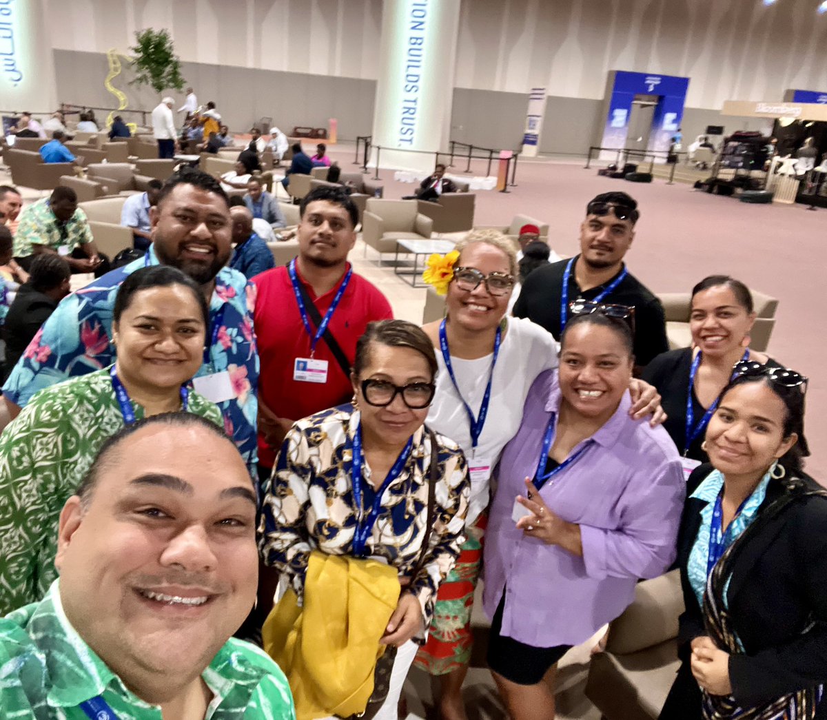 PIDP_EWC's tweet image. Fakaalofa lahi atu from the UAE! #PIDP is proud to join regional colleagues on the Gender Equality &amp;amp; Social Inclusion (#GESI) team who met with Hon. Esa Sharon-Mona Ainu’u, Niue Minister of Natural Res. &amp;amp; Env’t and this year’s #PacificPoliticalClimateChampion for GESI at #COP28.