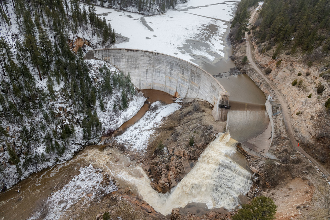 SRPconnect's tweet photo. Arizona had its first significant snowfall of the season. We hope for another wet winter to replenish our reservoirs and bring reliable water to the Valley. https://t.co/5yWMqUftua
