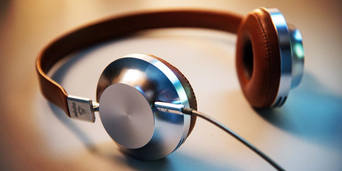 CompunetTech's tweet photo. Is grime building up on your earbuds or headphones? Ewwww! Here are some tips on how to clean them safely.

#EarbudCleaning #TechCleaningTips https://t.co/f2Bxz8ZizX https://t.co/Ct3AstEq3q