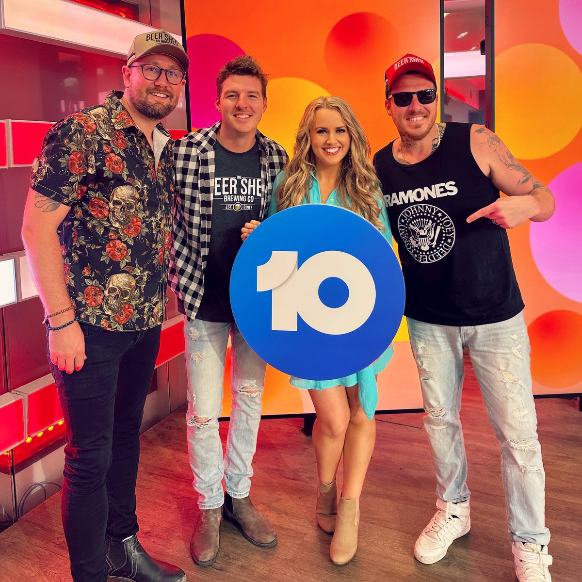christielambmus's tweet photo. SURPRISE!
Tune in to @Studio10au now to see @PetricMusic and I kick off todays show 
#SingleProblem 🎶 https://t.co/OMIJUwnji4