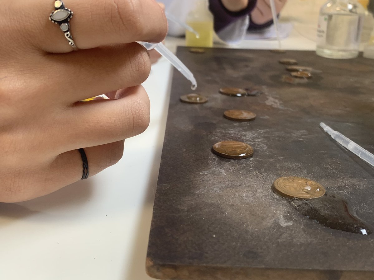 BeckRSaunders's tweet image. #IB #Biology #TransitionProgram #TopicA investigating the properties of water