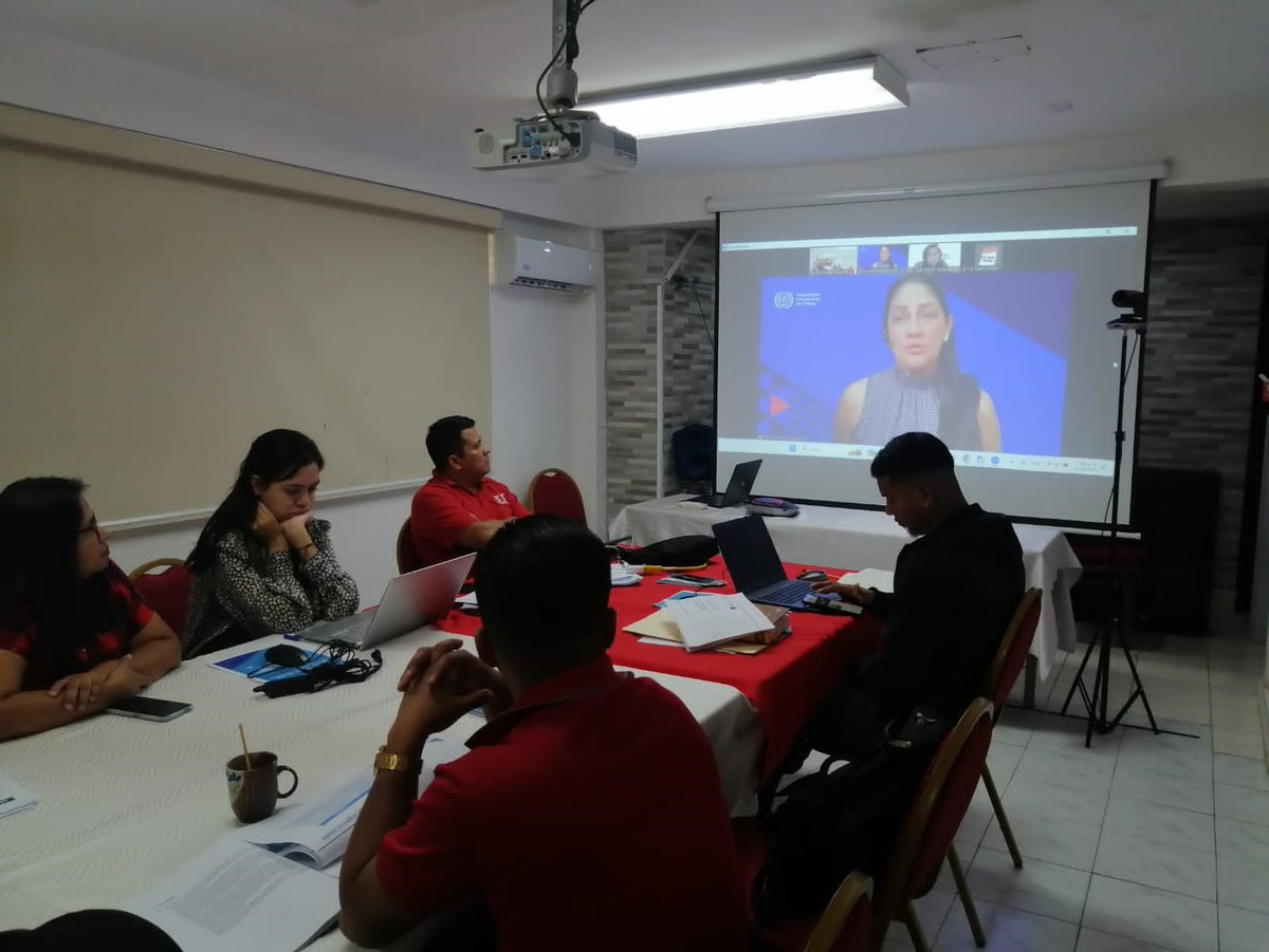 OIT_AmerCentral's tweet photo. Panamá 🇵🇦 | En coordinación con #ACTRAV y el Proyecto #CERALC de la OIT, @CS_Panama realizó taller nacional para dar seguimiento a las hojas de ruta sindicales sobre Conducta Empresarial Responsable (CER), debida diligencia y derechos humanos.
@OITAmericas https://t.co/IvCrEBOkXH