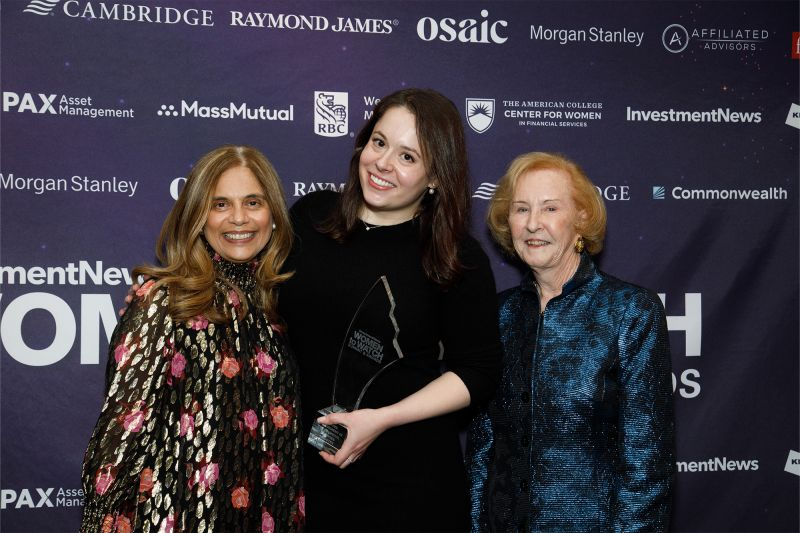 AFMDC's tweet photo. Earlier this month, Alexandra Armstrong presented the Alexandra Armstrong Award for Lifetime Achievement in the Financial Services Industry to Rita Robbins, President, Affiliated Advisors at the InvestmentNews annual Women to Watch Summit. #INW2W https://t.co/CIkL2nbBzb
