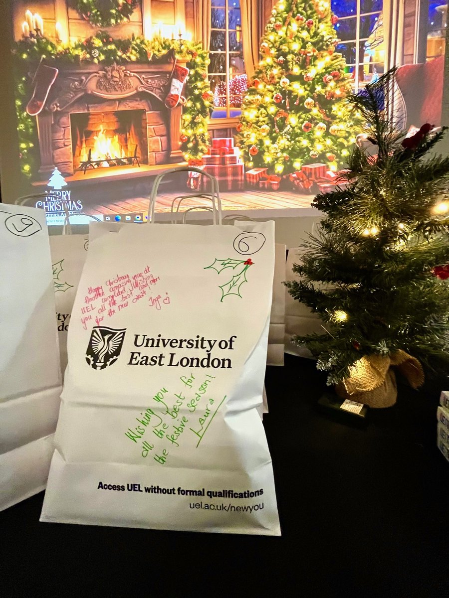 UEL_PEP's tweet photo. Final week for our September '23 cohort. ED.2.01 was transformed with a log fire and gifts under the tree. Our wonderful Wednesday students excelled in the Xmas quiz. Thanks to @UEL_EduandCmty staff who joined the party too. Learning is fun @UEL_news #adulted #lifelonglearning https://t.co/sFpGVHrCgo