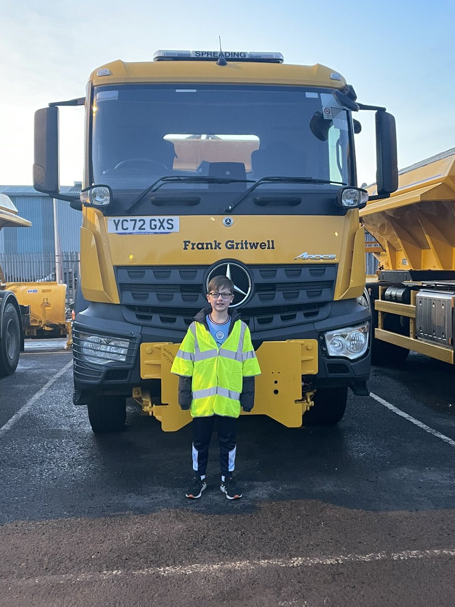 AngelNailsBecca's tweet photo. Our winner, Luca! For naming the @OldhamCouncil gritter ‘Frank Gritwell’ 💙 @frank_rothwell @OfficialOAFC @FrankFromOldham https://t.co/34ViwTwcLG