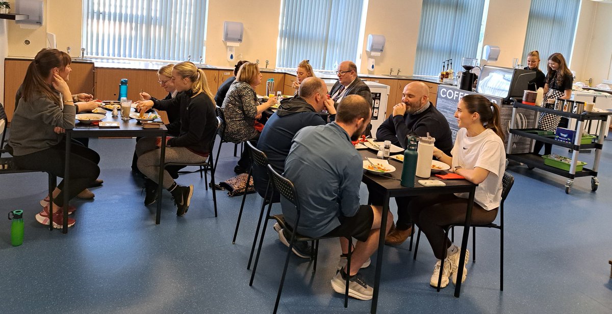 A busy staff lunch for Italian week 🇮🇹 with SfW Hospitality. Hard work from all involved, very well done 👏🏻 #hospitality #skillsforwork