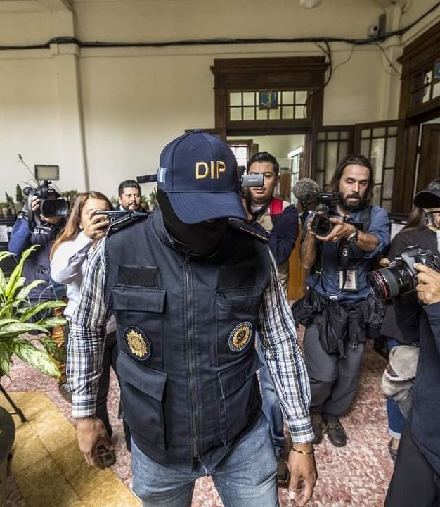 oco_motora's tweet photo. Los periodistas son un pilar fundamental de nuestra democracia. Muchas gracias por su gran trabajo 🙏👏👏👏
¡Feliz día del periodista!
📷 @estebanbiba https://t.co/LJPxmpthdW