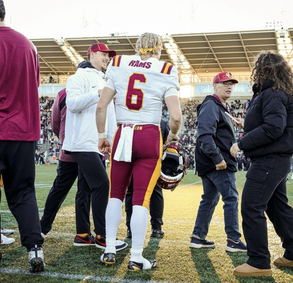 🚨COACHES DONT MISS🚨

‘24 3⭐️ QB Cru Newman 6’0 185 
(DT-QB)

#1 Ranked QB in Oregon(3⭐️ by 247sports)

Career HS TDs: 132 TOTAL

Passing: 7,984 yds 97TDS
Rushing: 2,118 yds 35TDS
Total Yds: 10,102
38-2 Record As Starter
2X 6A State Champion🏆🏆
3X MT Hood confrence OPOY
1X 1st