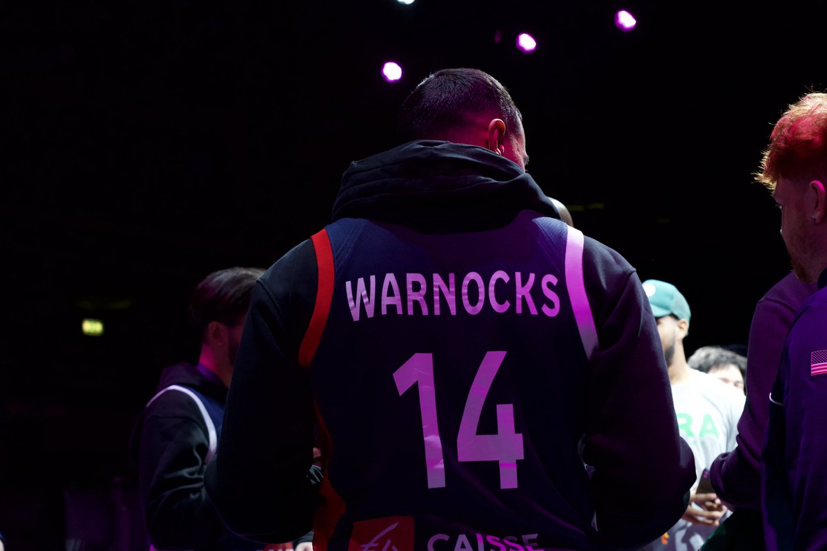 Warknocks's tweet photo. Thanks to the @NBA2KLeague for giving me a draft spot, and thanks to @eFIBA_official for showcasing Europe and others regions talents.

Now that I am in the draft pool feel free to reach me out for an interview y’all wont be disappointed. 🇫🇷 https://t.co/OQl86lrQ0t