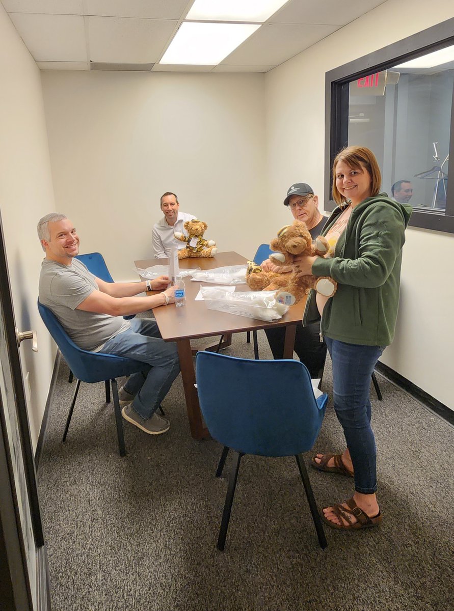 crosscountrymtg's tweet photo. With the help of more than a dozen CCM branches, we were able to stuff 1,000 @OpGratitude Battalion Buddy teddy bears to help children with deployed parents. Another successful event! #ThisIsCCM https://t.co/umWWhyiJrn