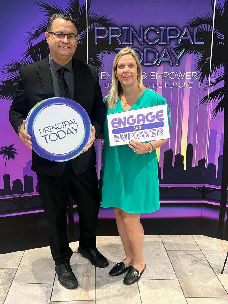 Oliver Hoover ES tweet media