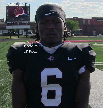 St. Louis (MO) Cardinal Ritter 2024 big-time DB prospect Maleek Perkins:<a href="/1of1leek/">Maleek Perkins</a> lands his first offer from Southwest Baptist University. @SBU_Football