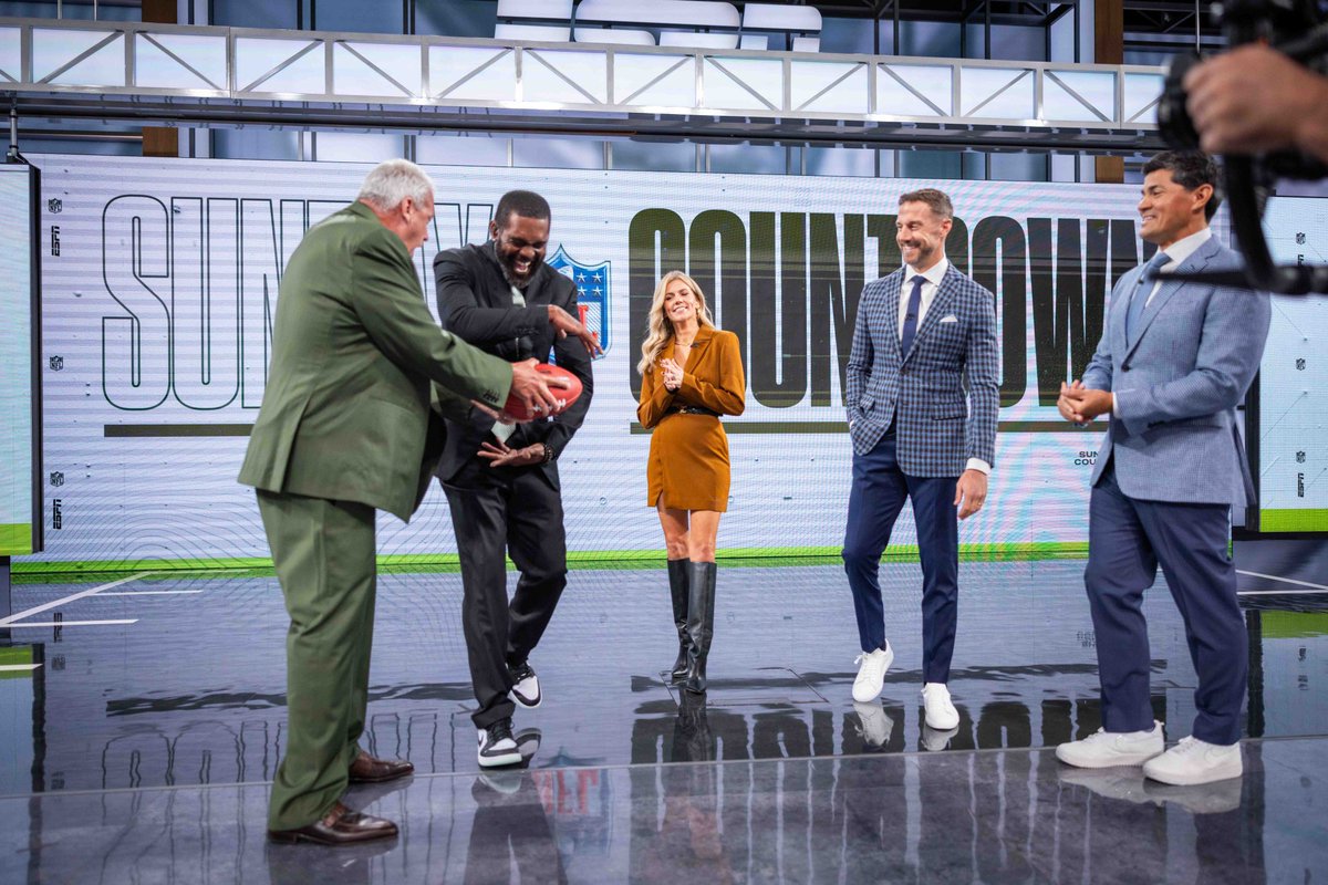 DGA Productions (@dgaproductions) on Twitter photo Recent promo work for <a href="/espn/">ESPN</a> with the NFL Countdown team 🏈
Thanks to <a href="/Minutill0/">Chad Minutillo</a> & <a href="/drewgallagher/">Drew Gallagher</a> for having us, plus <a href="/samponder/">Samantha Steele Ponder</a>, Rex Ryan, <a href="/RandyMoss/">Randy Moss</a>, <a href="/TedyBruschi/">Tedy Bruschi</a>, Alex Smith, <a href="/AdamSchefter/">Adam Schefter</a> & <a href="/erinkatedolan/">Erin Kate Dolan</a>
DP <a href="/aaronfrutman/">Aaron Frutman</a>, Movi Op <a href="/WMcAuliffe13/">William McAuliffe</a> Recent promo work for <a href="/espn/">ESPN</a> with the NFL Countdown team 🏈
Thanks to <a href="/Minutill0/">Chad Minutillo</a> & <a href="/drewgallagher/">Drew Gallagher</a> for having us, plus <a href="/samponder/">Samantha Steele Ponder</a>, Rex Ryan, <a href="/RandyMoss/">Randy Moss</a>, <a href="/TedyBruschi/">Tedy Bruschi</a>, Alex Smith, <a href="/AdamSchefter/">Adam Schefter</a> & <a href="/erinkatedolan/">Erin Kate Dolan</a>
DP <a href="/aaronfrutman/">Aaron Frutman</a>, Movi Op <a href="/WMcAuliffe13/">William McAuliffe</a>