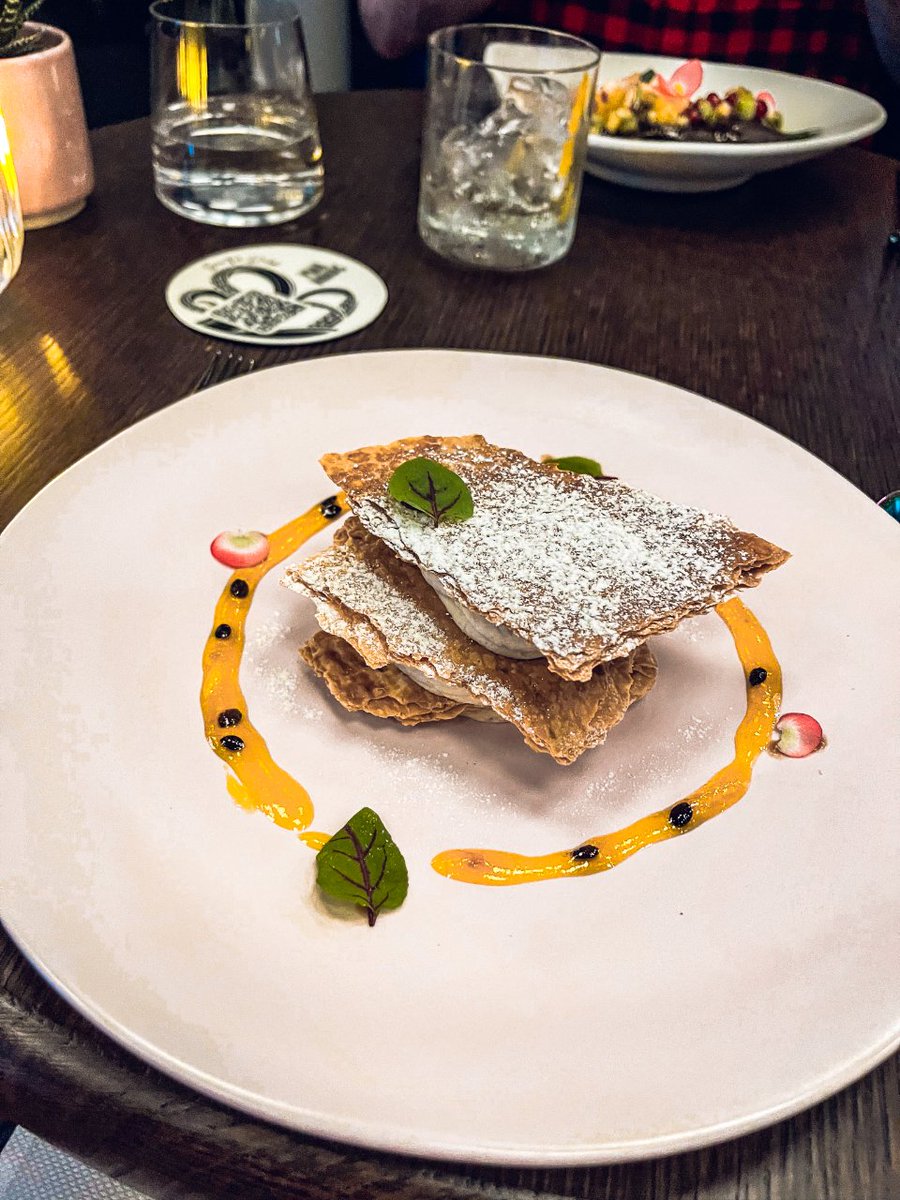 KieranTrvlr's tweet photo. 🌮 Craving tacos and tequila?
Pink Agave on Virgin Voyages offers an authentic Mexican feast that will transport you straight to the streets of Mexico. Indulge in bold flavours and a vibrant atmosphere. 🌵🍹
#MexicanCuisine #VirginVoyages #PinkAgave https://t.co/WtV13Lp3jZ