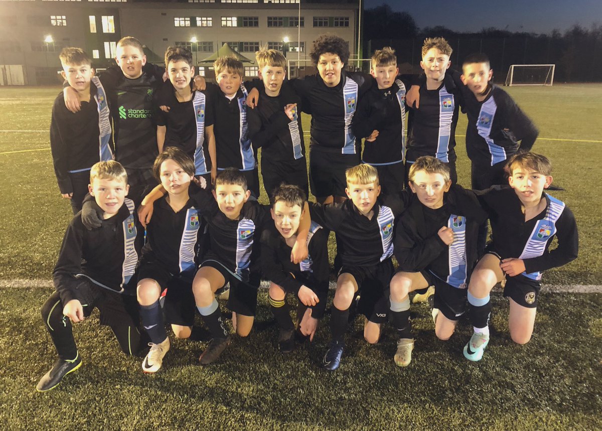Mr Taylor-Ayres (@mrayres_stj) on Twitter photo Could not of asked for any more heart or desire from these Yr 8 <a href="/StJuliansSchool/">St Julian's School</a> boys tonight! Putting their bodies on the line. Up against it V a very strong <a href="/IslwynHighSport/">Islwyn High Sport</a> 👏🏻 sadly the boys bow out of the 3rd <a href="/WelshSchoolsFA/">Welsh Schools' F.A.</a> 🏆 but could not be more proud!💪🏻
MOM: Finlay A Could not of asked for any more heart or desire from these Yr 8 <a href="/StJuliansSchool/">St Julian's School</a> boys tonight! Putting their bodies on the line. Up against it V a very strong <a href="/IslwynHighSport/">Islwyn High Sport</a> 👏🏻 sadly the boys bow out of the 3rd <a href="/WelshSchoolsFA/">Welsh Schools' F.A.</a> 🏆 but could not be more proud!💪🏻
MOM: Finlay A